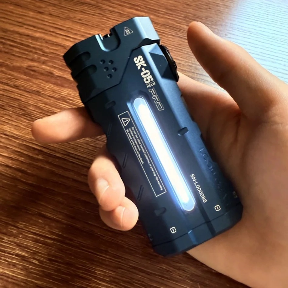 Powerful Flat LED Flashlight 4 - đánh giá và giá Power Bank
